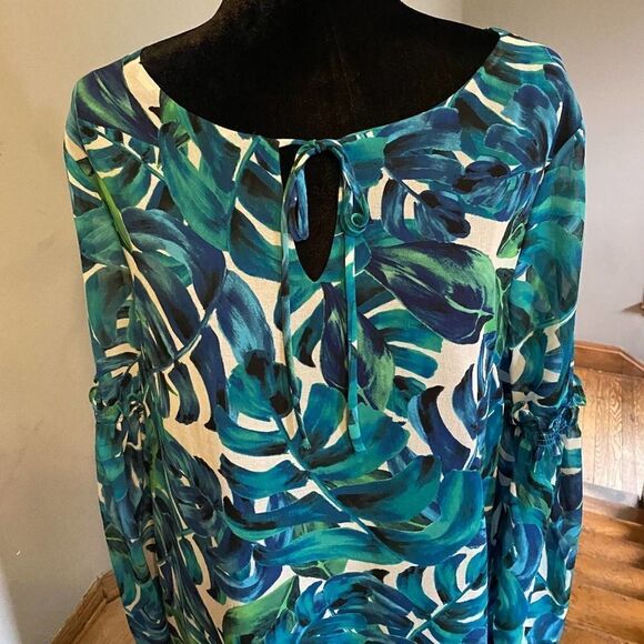 Chloe Oliver Anthropologie -- Size Large - Picture 3 of 9